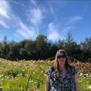 Meet your Posher, Jennifer